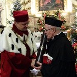 Nadanie tytułu doktora honoris causa prof. Rémiemu Brague'owi