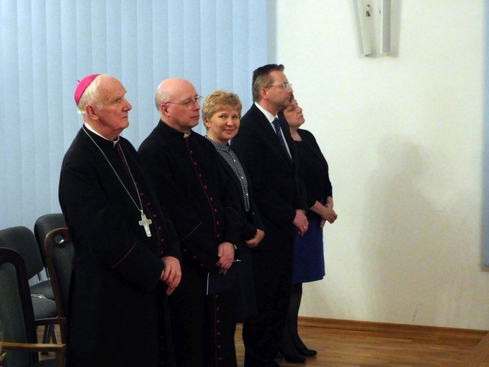Spotkanie opłatkowe katechetów z biskupem