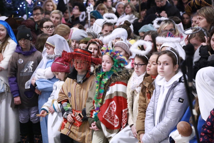 Kolędnicy misyjni w Tylmanowej