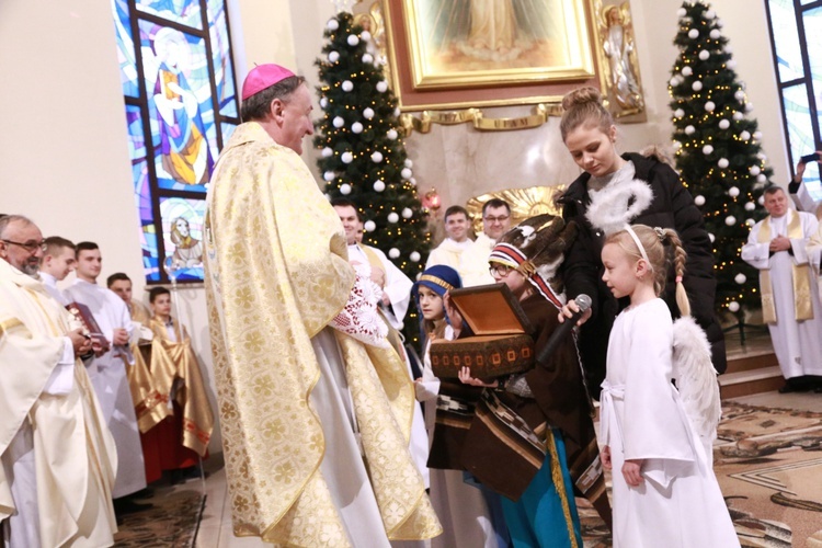 Kolędnicy misyjni w Tylmanowej