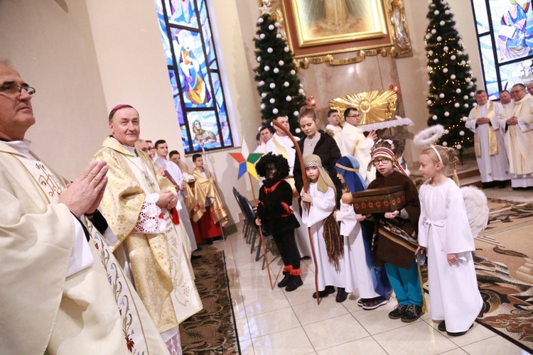 Kolędnicy misyjni w Tylmanowej