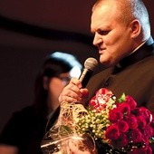 Kapłan w ubiegłym roku  za swoje działania, także dla ekumenizmu, otrzymał tytuł Honorowego Obywatela Gminy Świdnica.