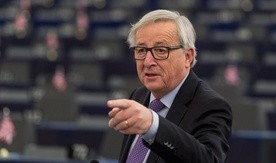 Juncker: Prowadzimy konstruktywny dialog z polskim rządem