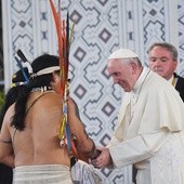 Papież: Amazonia - zagrożona ziemia święta