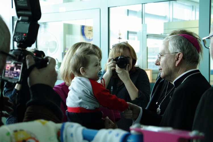 Kolęda abp. Marka Jędraszewskiego w USD w Prokocimiu