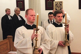 W nabożeństwie wzięli udział chrześcijańscy duchowni z Polski i Niemiec, zaproszeni goście i oczywiście klerycy.