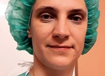 Siostra na sali operacyjnej