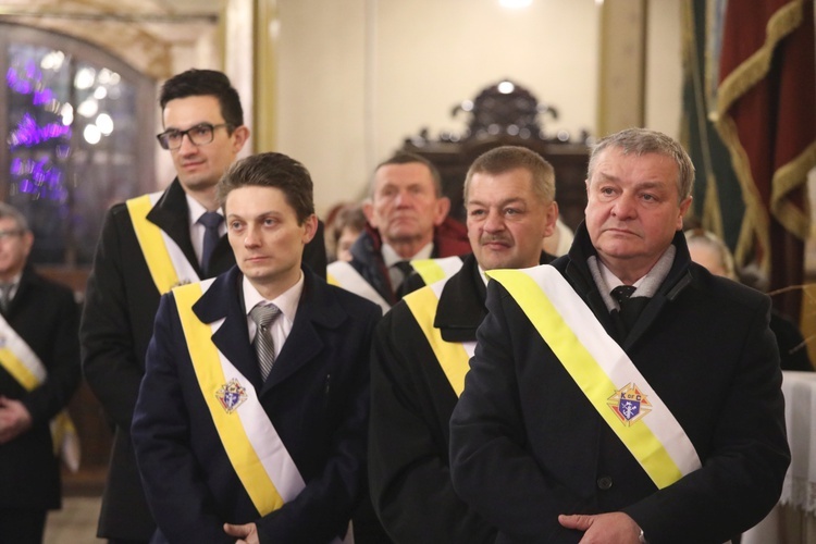 Poświęcenie sztandaru Rycerzy Kolumba w Gilowicach