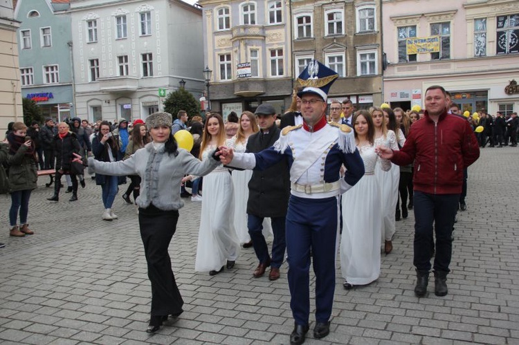 Polonez na zielonogórskiej starówce