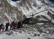 Ratownicy spod Nanga Parbat wrócili do bazy pod K2