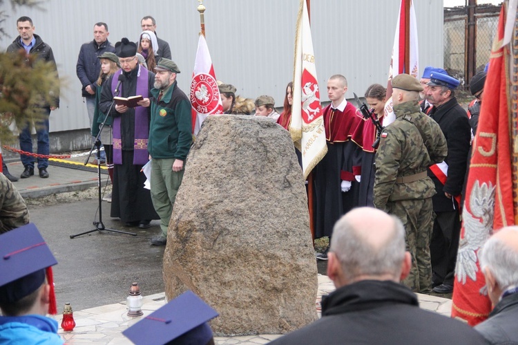 Rocznica rozstrzelania 54 zakładników w Dębicy