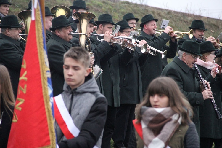 Rocznica rozstrzelania 54 zakładników w Dębicy