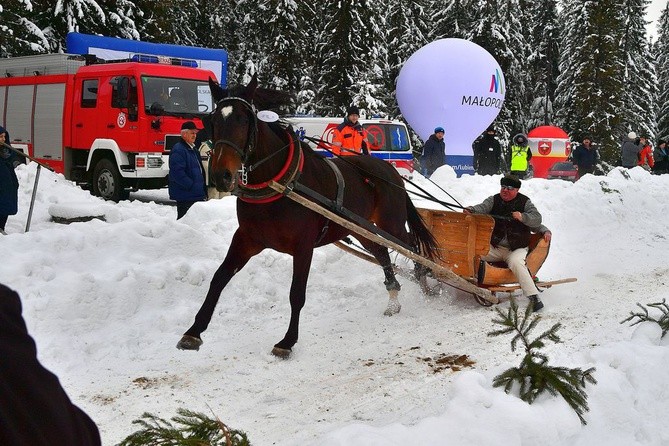 Góralskie wyścigi na śniegu