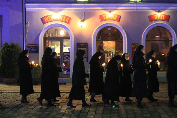 Środa Popielcowa w Opolu: nabożeństwo stacyjne