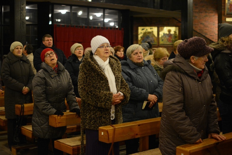 Droga Krzyżowa w kościele Przemienienia Pańskiego