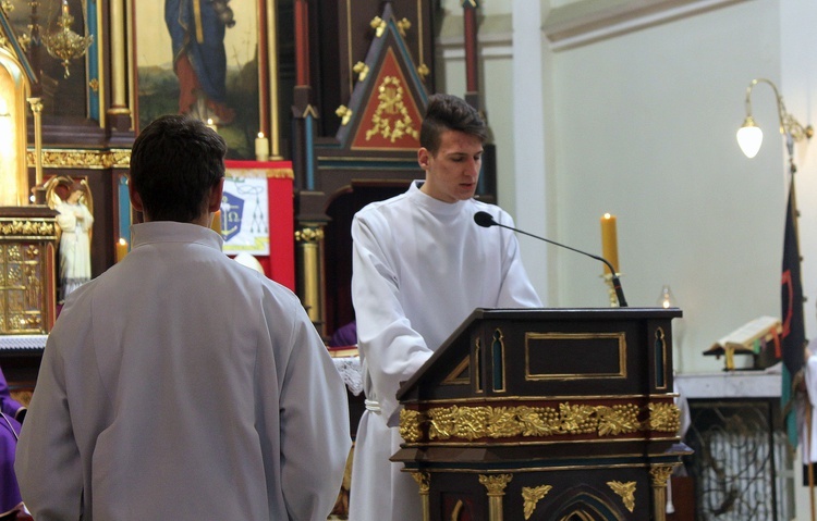 Podziękowanie bp. Andrzejowi Iwaneckiemu 