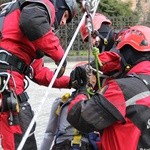 Ćwiczenia służb ratowniczych na Ostrowie Tumskim