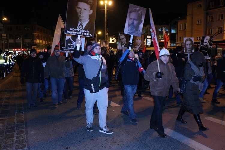 Marsz Pamięci "Bohaterowie Niepodległej. Rodzina Lazarowiczów"