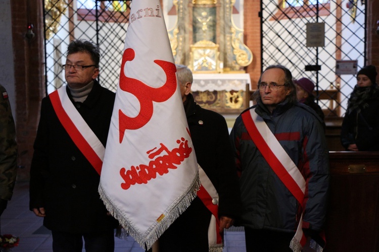 Marsz Pamięci "Bohaterowie Niepodległej. Rodzina Lazarowiczów"