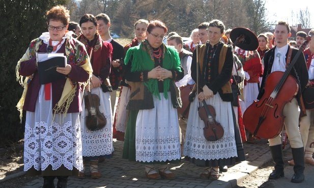 Droga Krzyżowa w Wieprzu