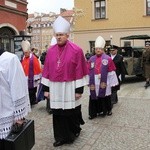 W bazylice pożegnano arcybiskupa