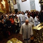 Pielgrzymka maturzystów - aula i bazylika