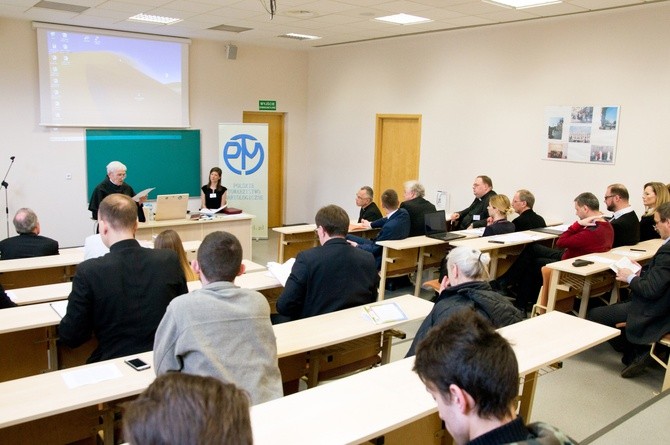 „Myśl mariologiczna i maryjna Johna Henry'ego Newmana”. Fotorelacja