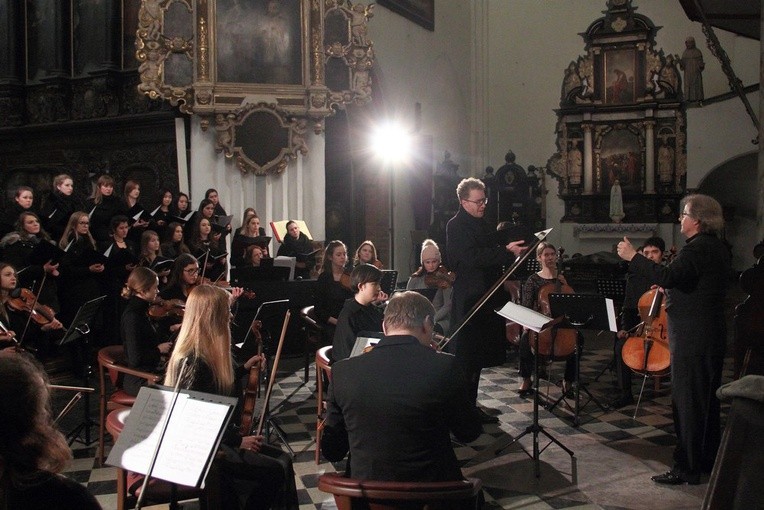 Koncert artystów Akademii Muzycznej w katedrze