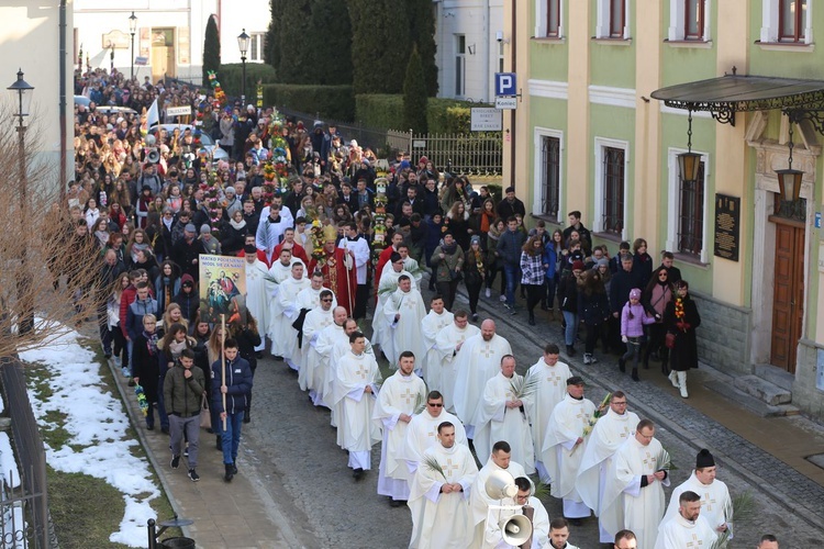 Spotkanie młodych w Niedzielę Palmową 