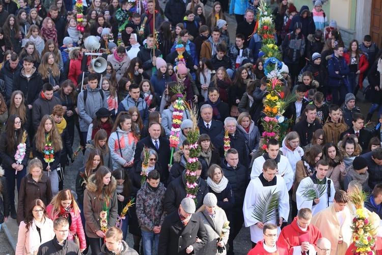 Spotkanie młodych w Niedzielę Palmową 