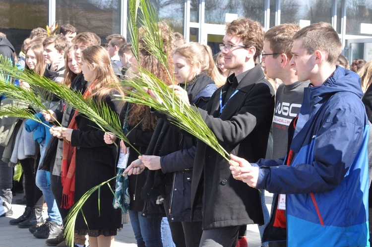 Droga Krzyżowa ulicami miasta