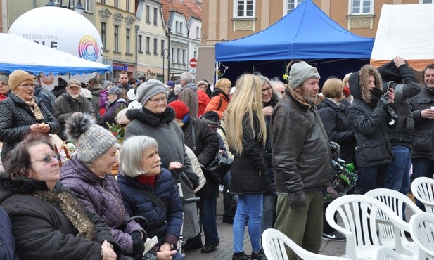 Wielkanocnie na opolskim rynku