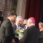 Jubilat bp Tadeusz Rakoczy odznaczony w Cieszynie