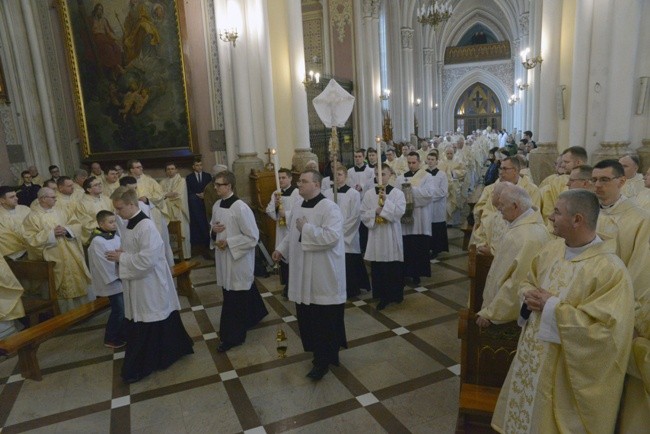 Msza Krzyżma Świętego w radomskiej katedrze