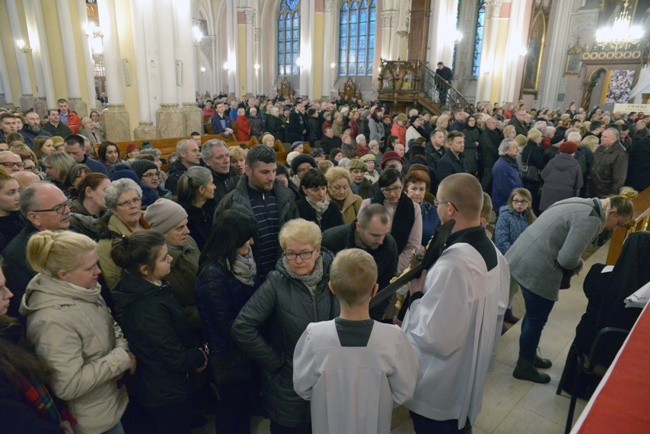 Wielki Piątek w radomskiej katedrze