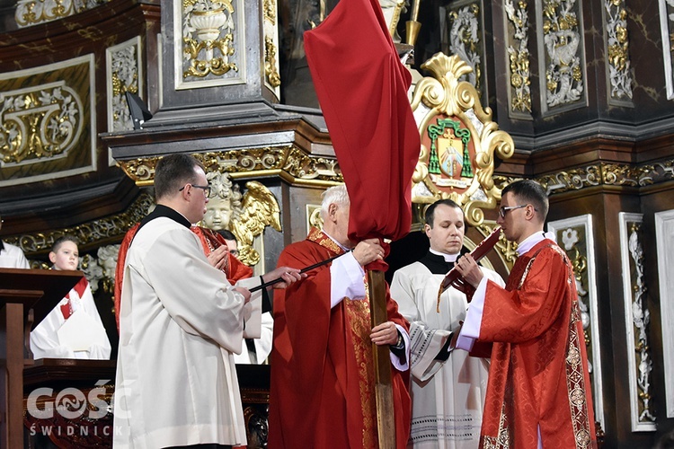 Wielki Piątek w katedrze