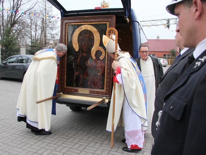 Witaj Maryjo w Ząbkach