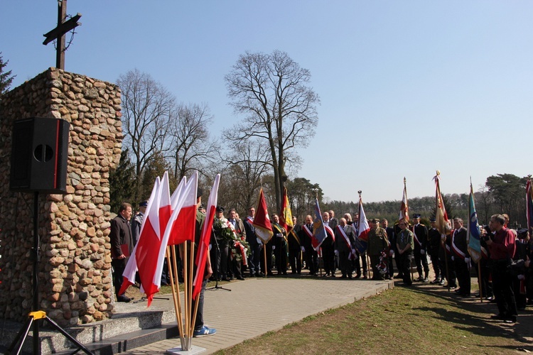 Uroczystości katyńskie w Głogowcu