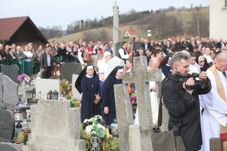 Pogrzeb śp. ks. prał. Jerzego Patalonga w Istebnej