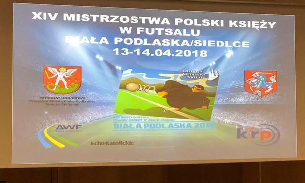 Nasi księża na Mistrzostwach Polski w futsalu 