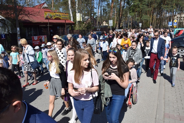 Poświęcenie kompleksu sportowego w Międzyborowie