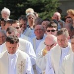 Inauguracja synodu. Nabożeństwo i procesja