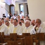 Inauguracja synodu. Nabożeństwo i procesja