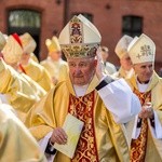 Święcenia bp. Janusza Ostrowskiego w Olsztynie