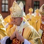 Święcenia bp. Janusza Ostrowskiego w Olsztynie