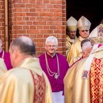 Święcenia bp. Janusza Ostrowskiego w Olsztynie