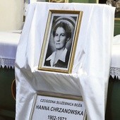 Fragment ołtarza w kościele św. Mikołaja, pod którym pochowana jest Hanna Chrzanowska.