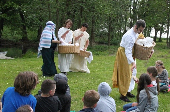 Misterium paschalne i Dzień Otwartych Drzwi w Krzyżowicach