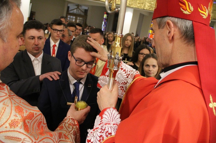 Bierzmowanie w Moszczenicy