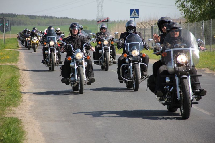 VII. Diecezjalna Pielgrzymka Motocyklowa ze Świebodzina do Rokitna